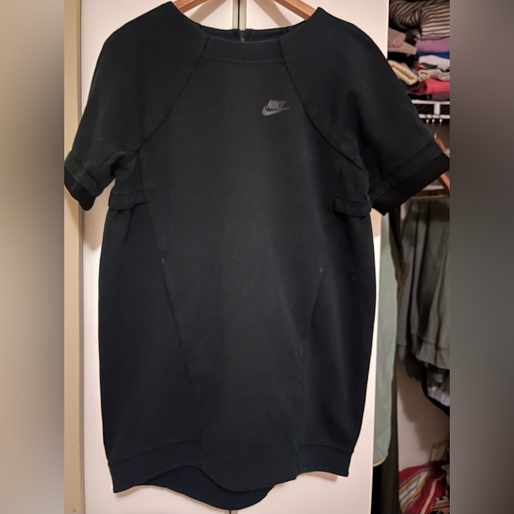 Nike Black Short Sleeve Dress